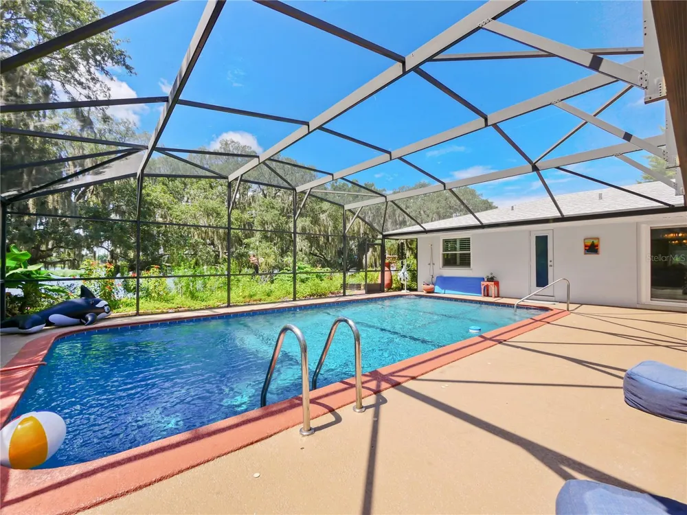 5701 CROSS FOX LANE Oviedo, FL 32765
