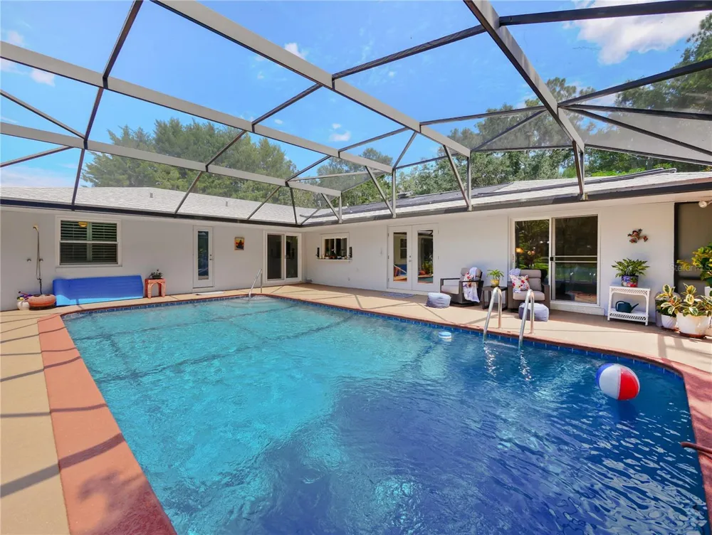 5701 CROSS FOX LANE Oviedo, FL 32765