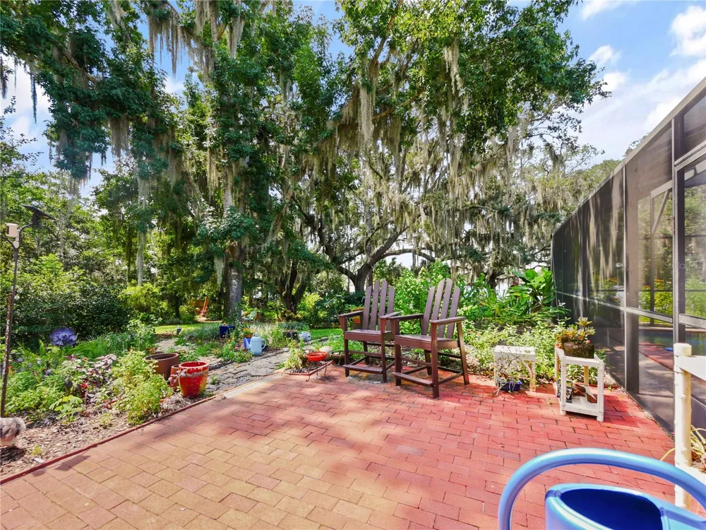 5701 CROSS FOX LANE Oviedo, FL 32765