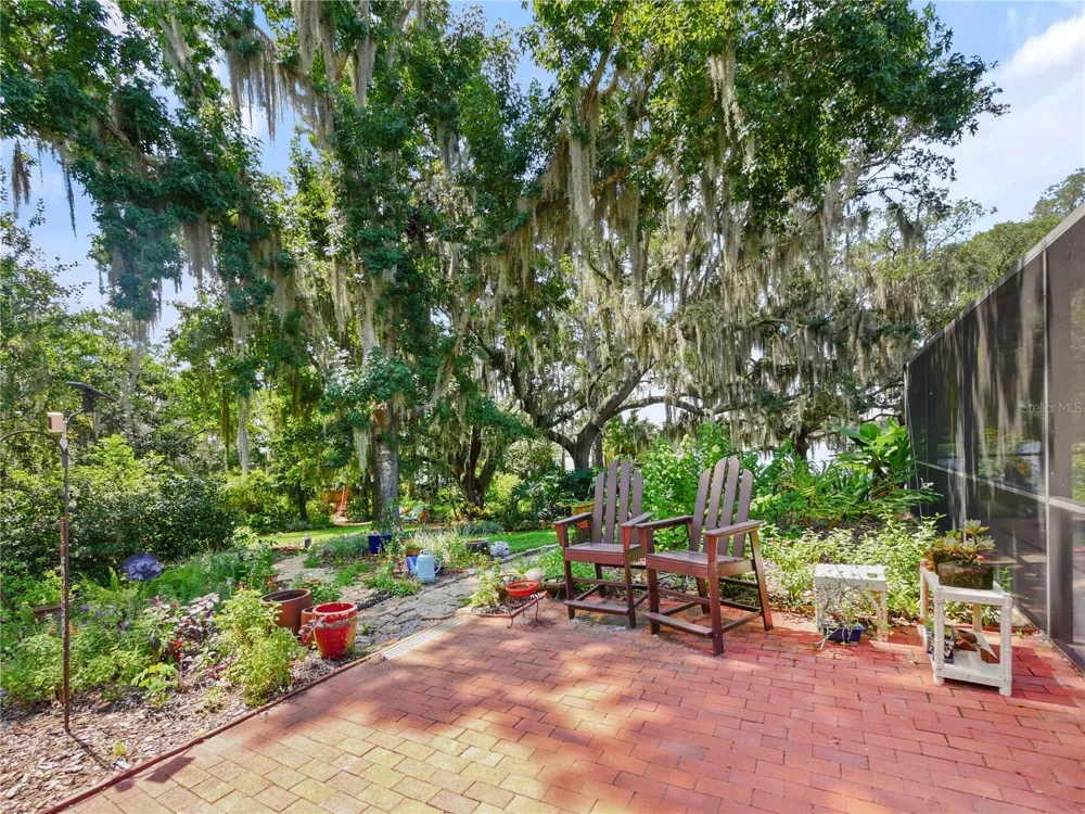 5701 CROSS FOX LANE Oviedo, FL 32765
