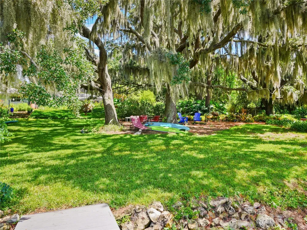 5701 CROSS FOX LANE Oviedo, FL 32765