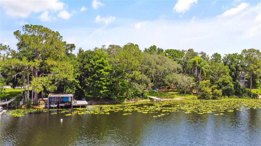 5701 CROSS FOX LANE Oviedo, FL 32765