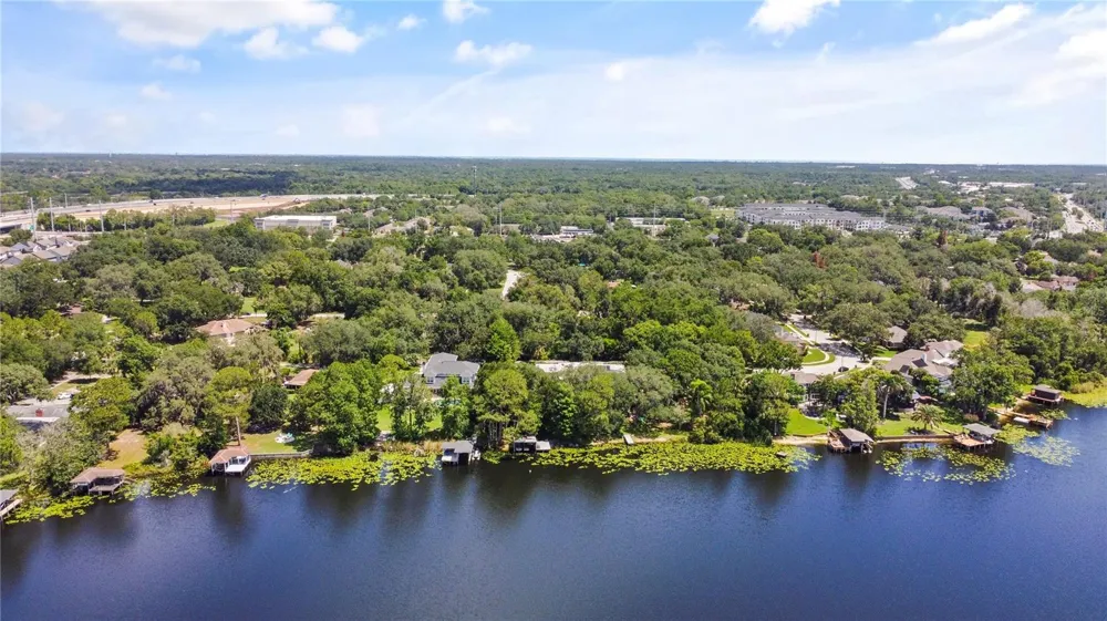 5701 CROSS FOX LANE Oviedo, FL 32765