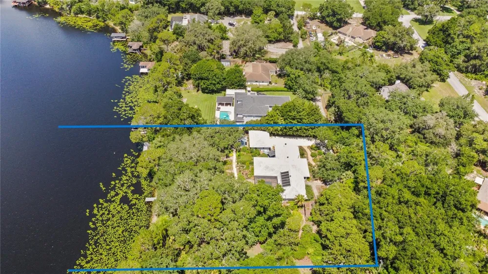 5701 CROSS FOX LANE Oviedo, FL 32765