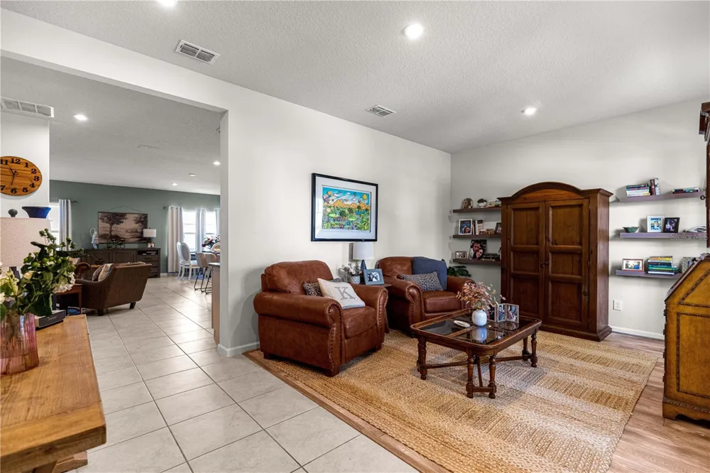 3133 HILL POINT STREET Minneola, FL 34715