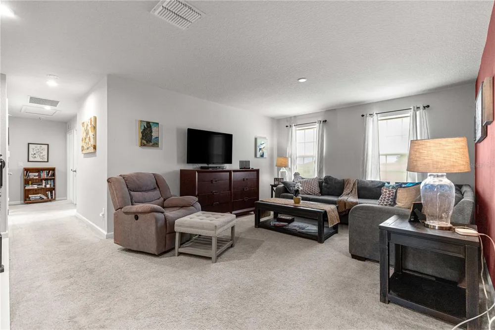 3133 HILL POINT STREET Minneola, FL 34715