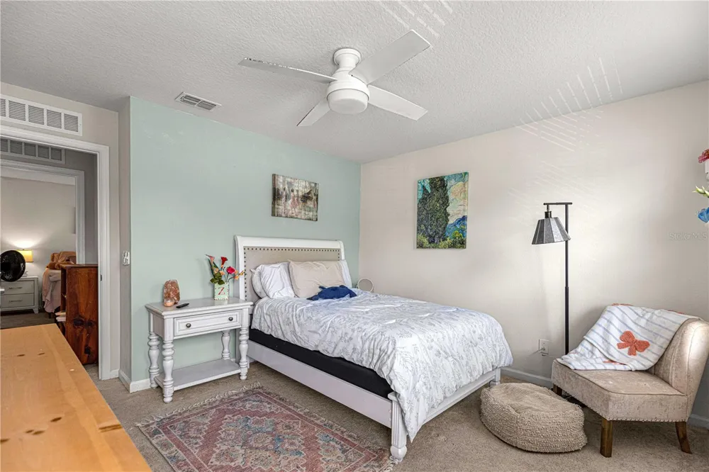 3133 HILL POINT STREET Minneola, FL 34715