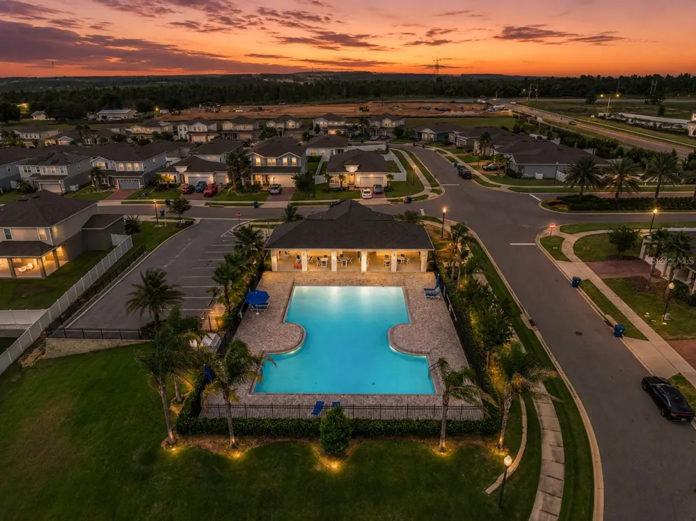 3133 HILL POINT STREET Minneola, FL 34715
