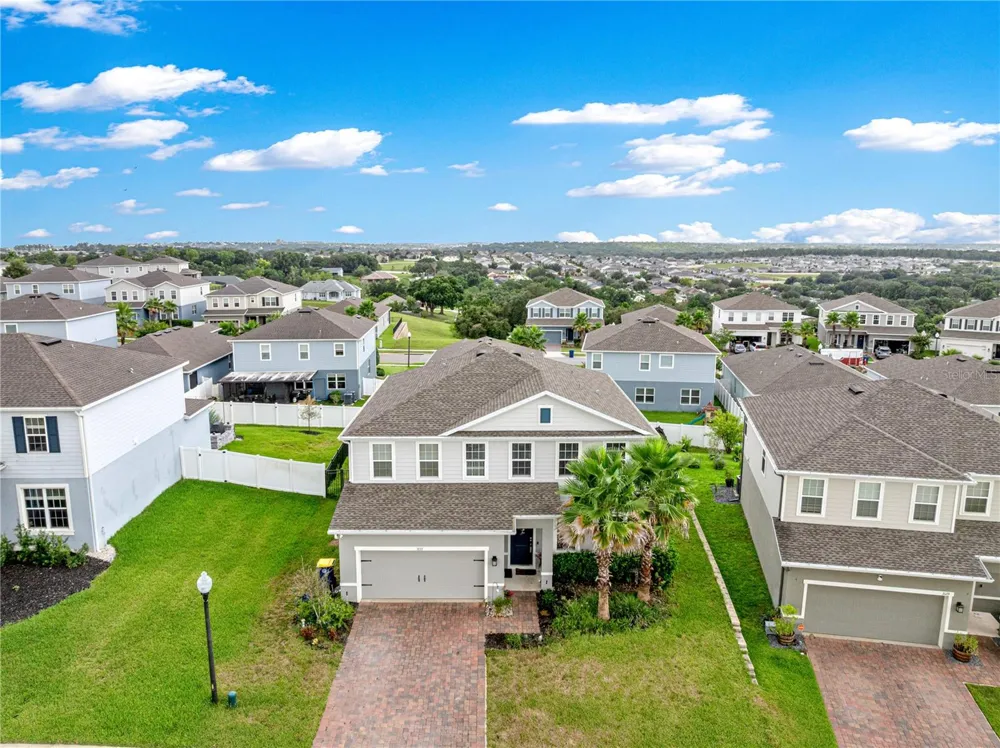 3133 HILL POINT STREET Minneola, FL 34715