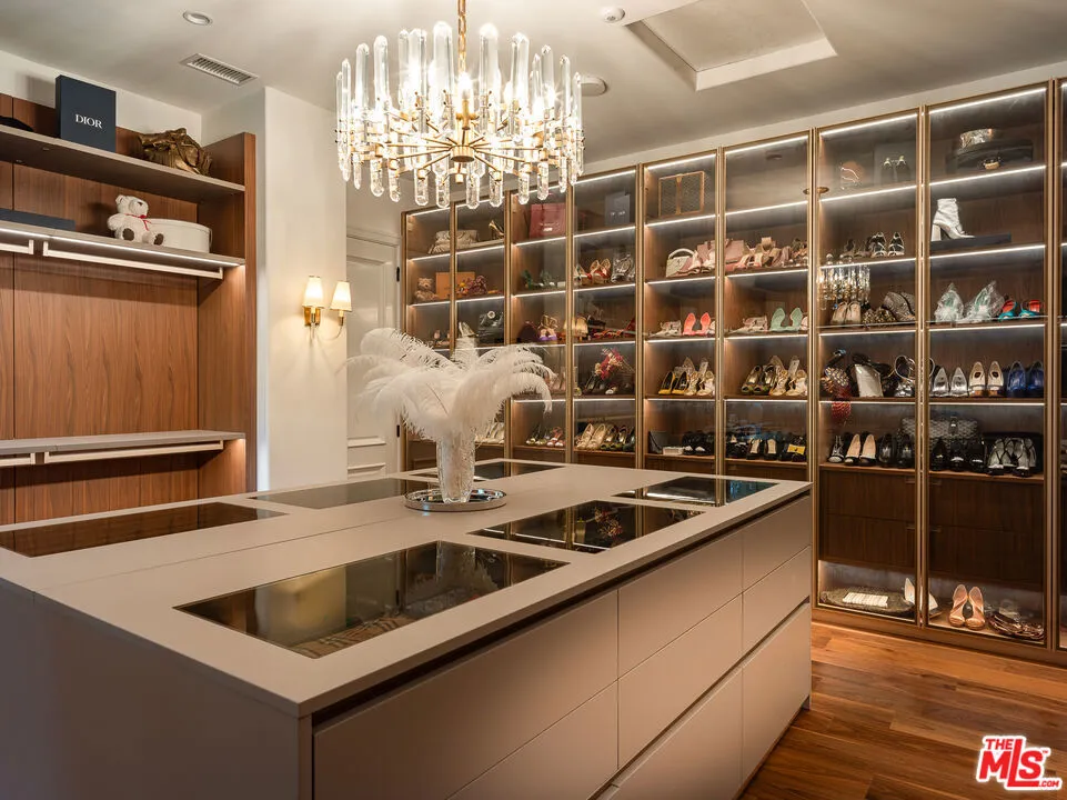 5192 Parkway Calabasas Calabasas, CA 91302