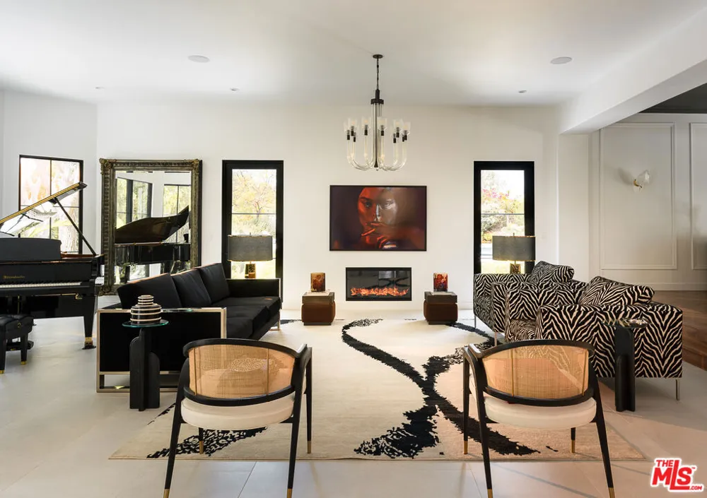 5192 Parkway Calabasas Calabasas, CA 91302
