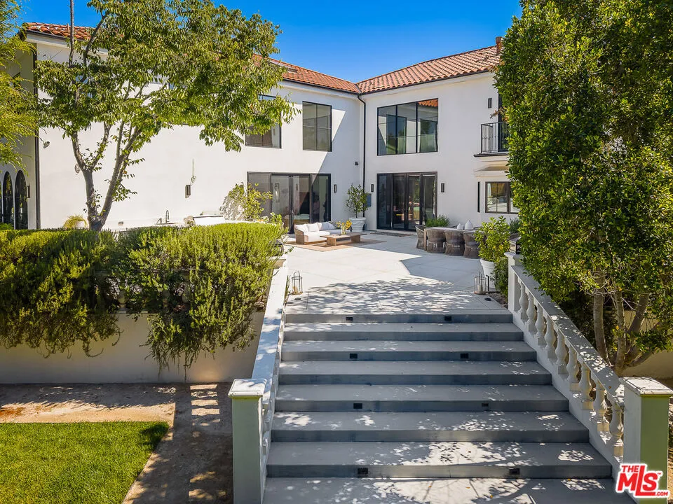 5192 Parkway Calabasas Calabasas, CA 91302