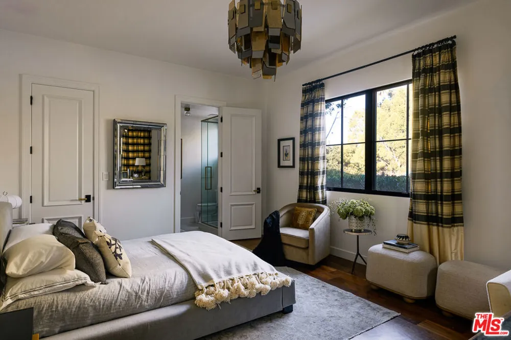 5192 Parkway Calabasas Calabasas, CA 91302
