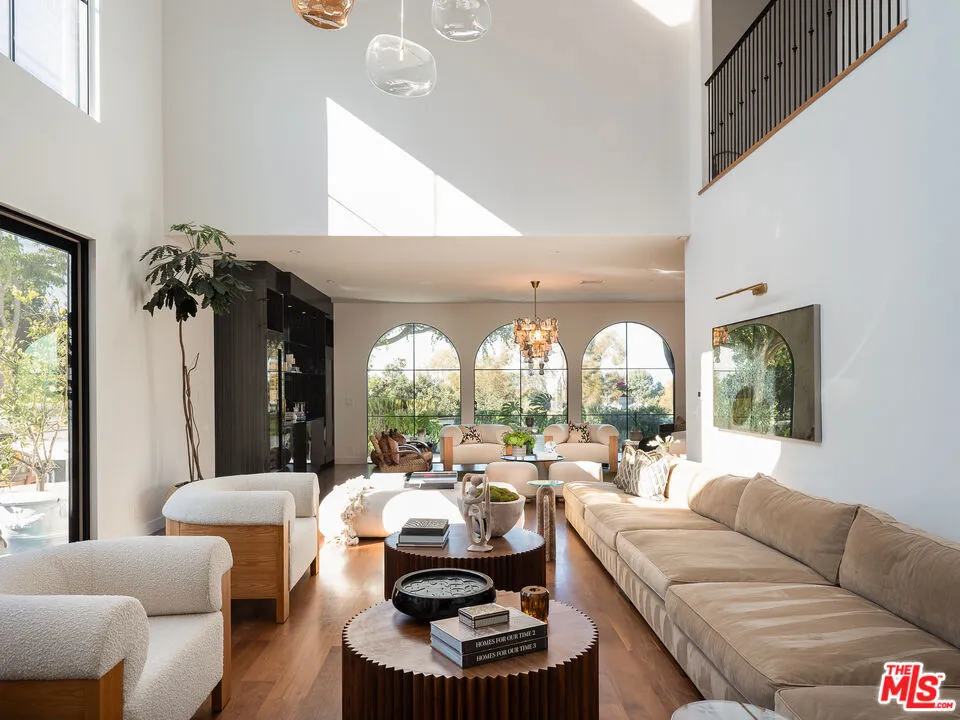 5192 Parkway Calabasas Calabasas, CA 91302