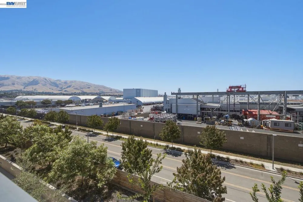 3698 Vision Cmn #414 Fremont, CA 94538