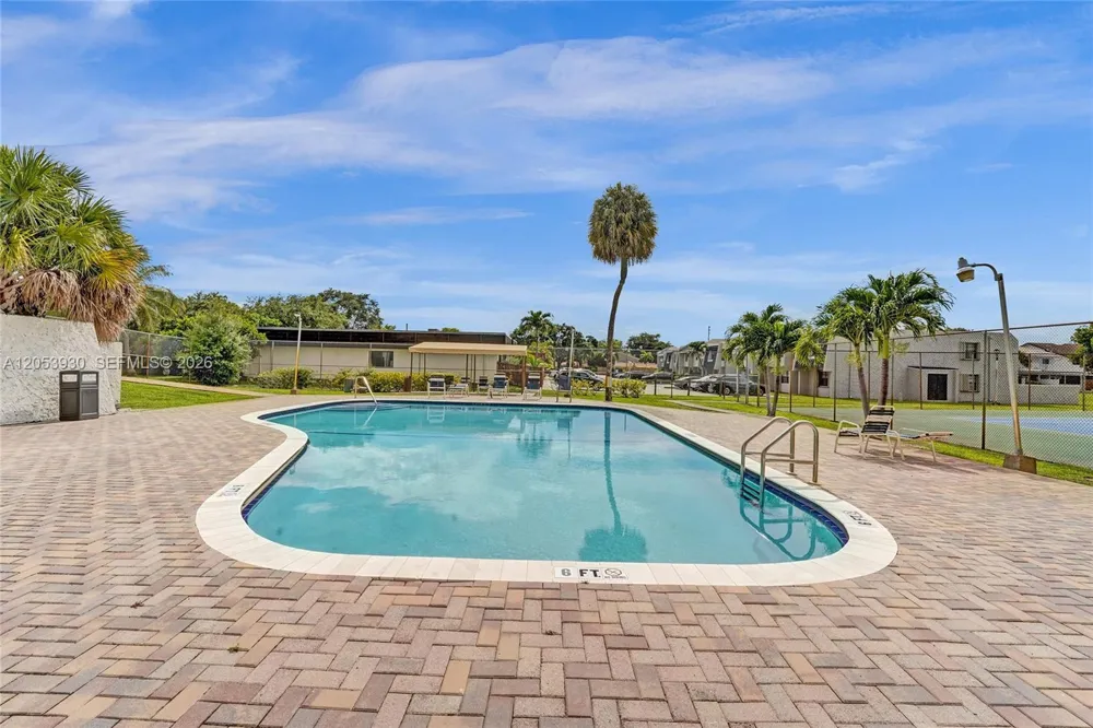 2601 40th Ave #A-9 Hollywood, FL 33021