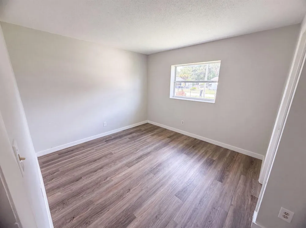 308 30th Fort Pierce, FL 34947