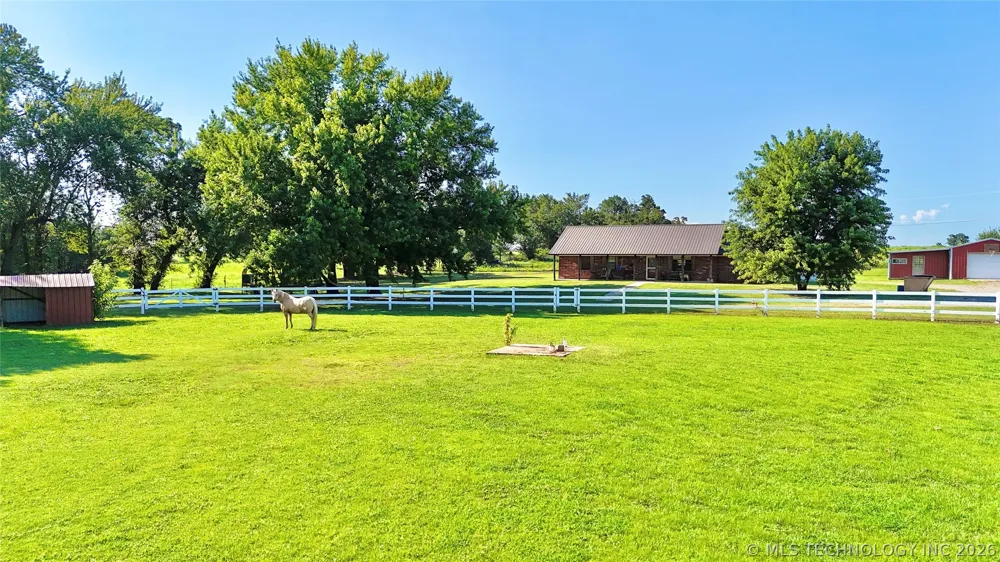 40228 E County Road 1219 Stigler, OK 74462