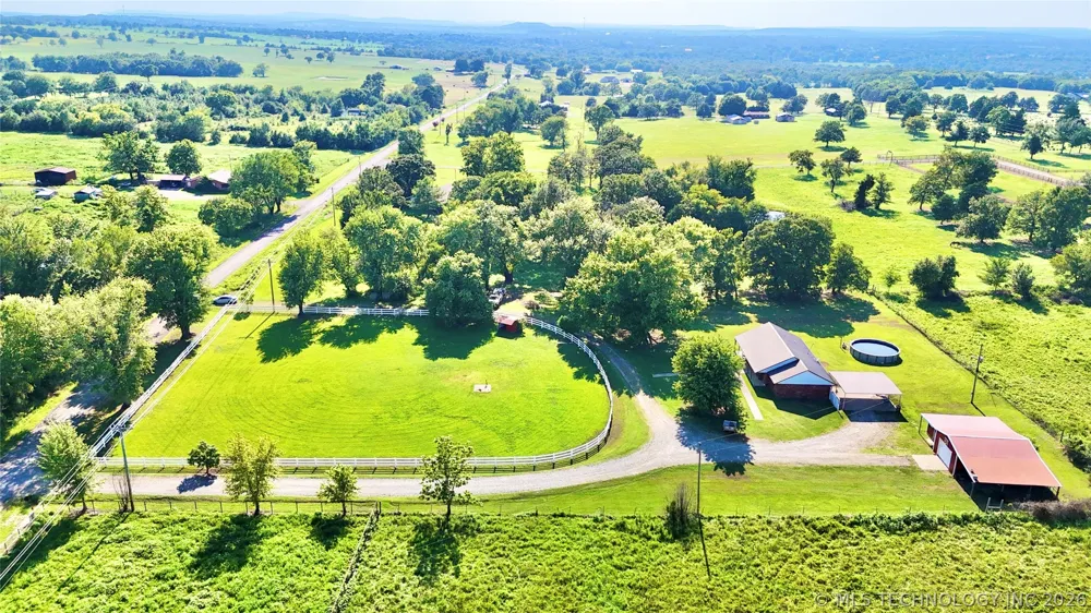 40228 E County Road 1219 Stigler, OK 74462