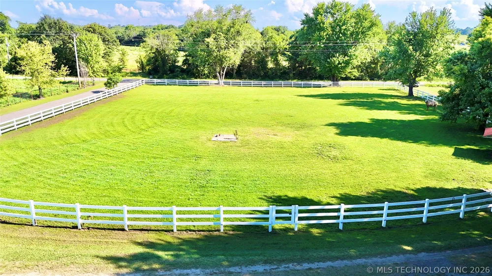 40228 E County Road 1219 Stigler, OK 74462