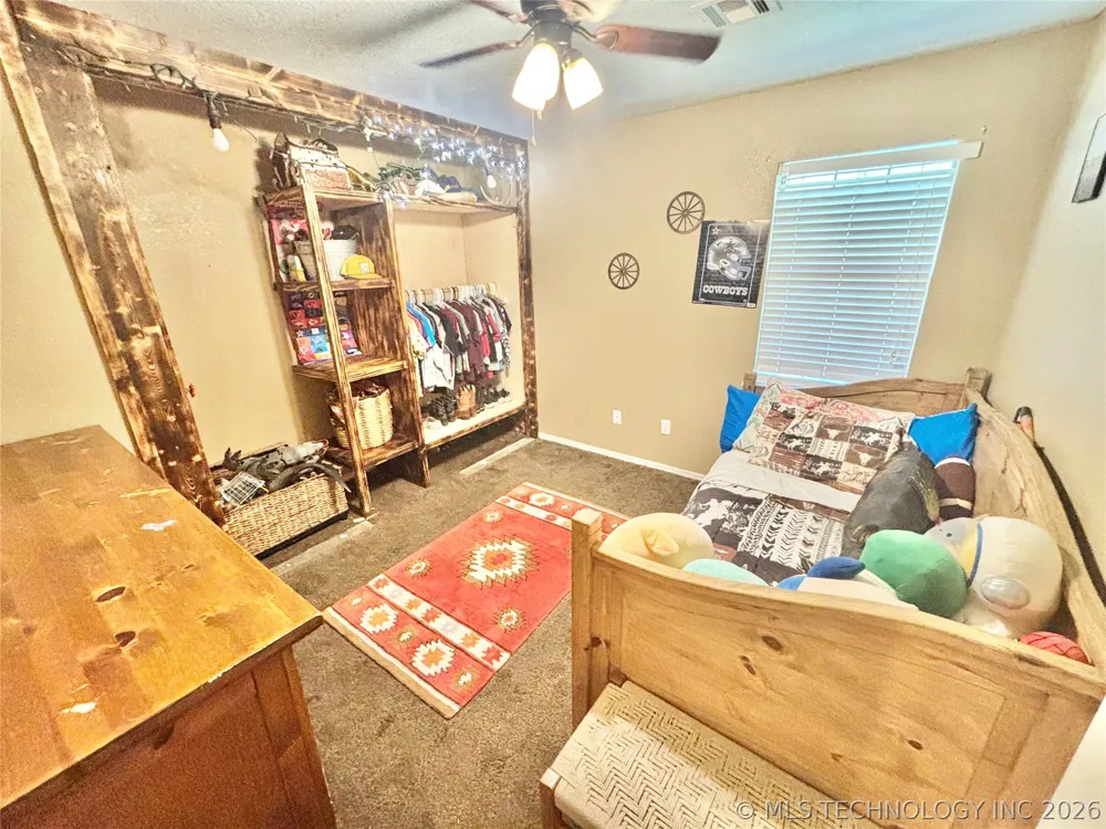 40228 E County Road 1219 Stigler, OK 74462