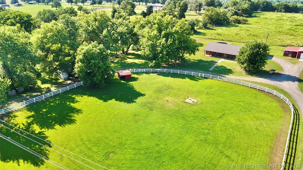 40228 E County Road 1219 Stigler, OK 74462
