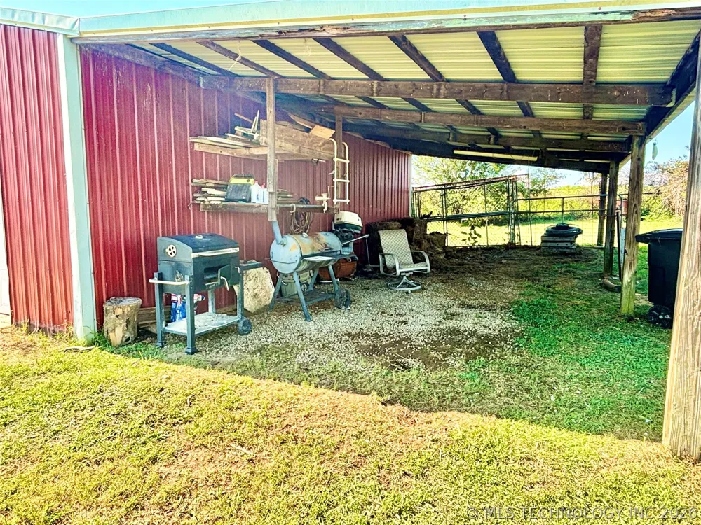 40228 E County Road 1219 Stigler, OK 74462