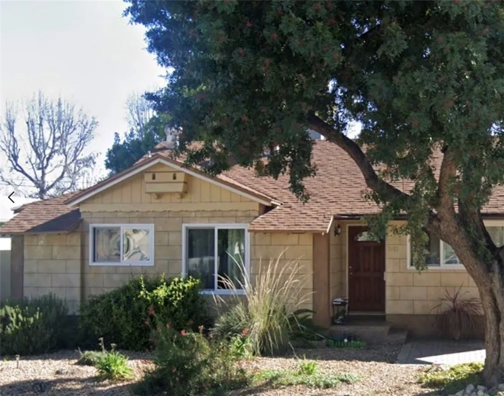 5452 Halbrent Avenue Sherman Oaks, CA 91411