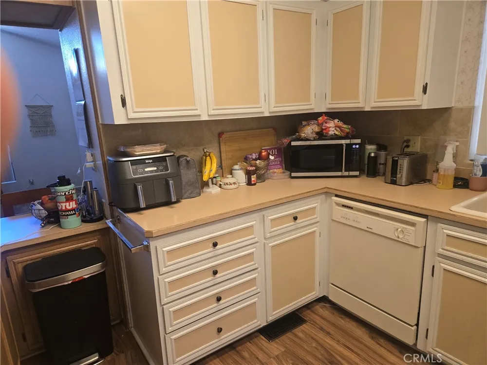 25492 Browca Hemet, CA 92544