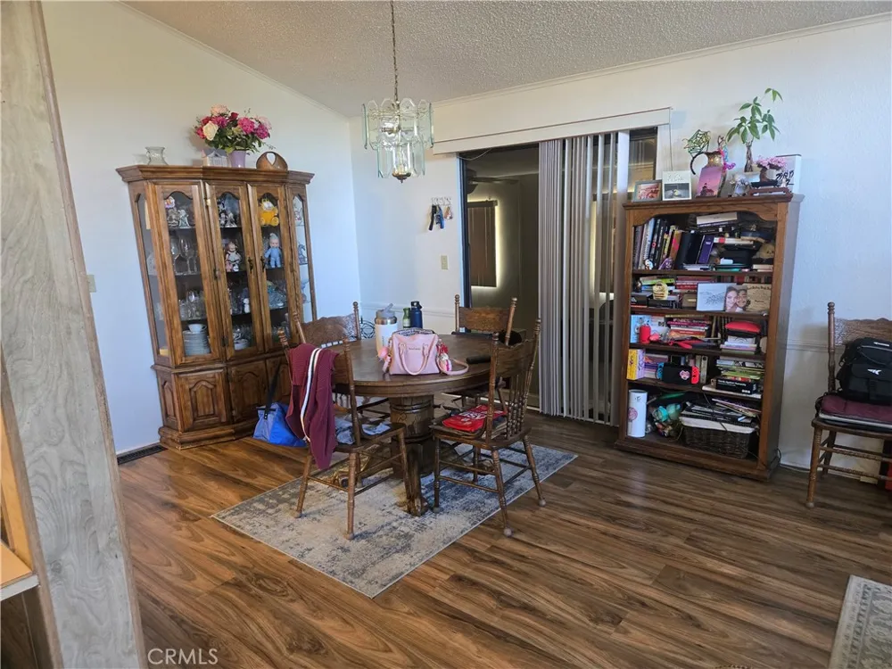 25492 Browca Hemet, CA 92544