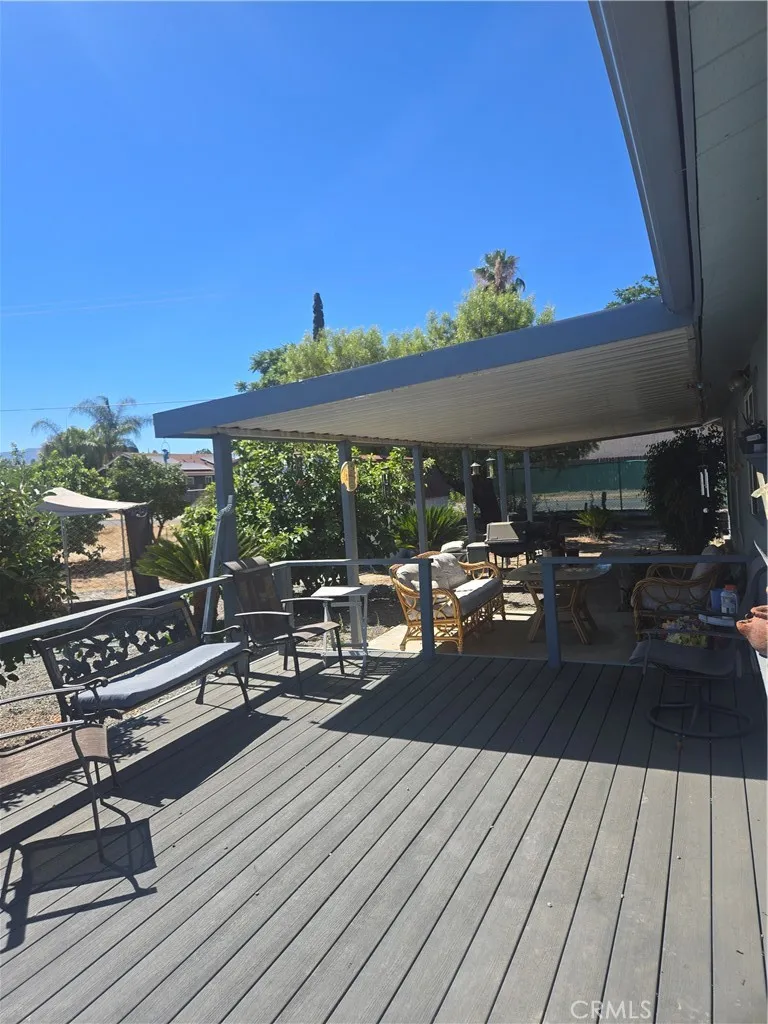 25492 Browca Hemet, CA 92544
