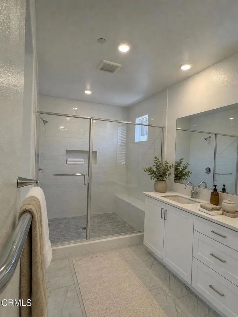 712 Guy Turner Drive Camarillo, CA 93010