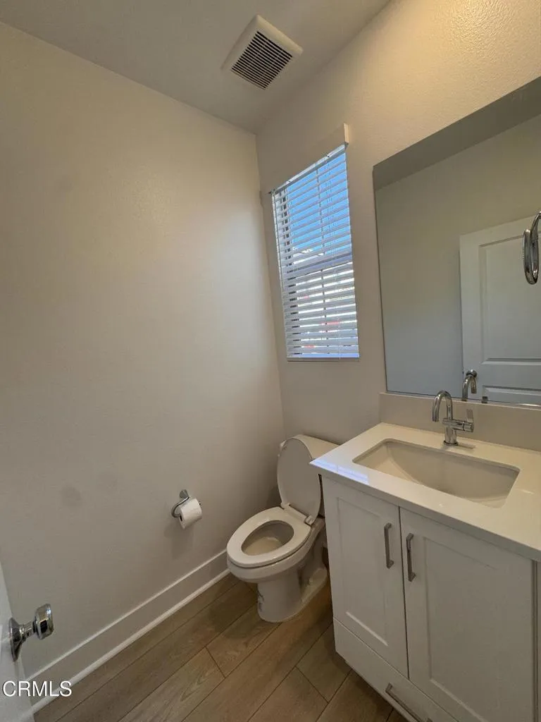 712 Guy Turner Drive Camarillo, CA 93010