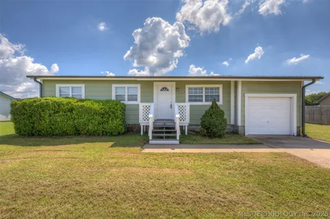11737 194th EastAvenue