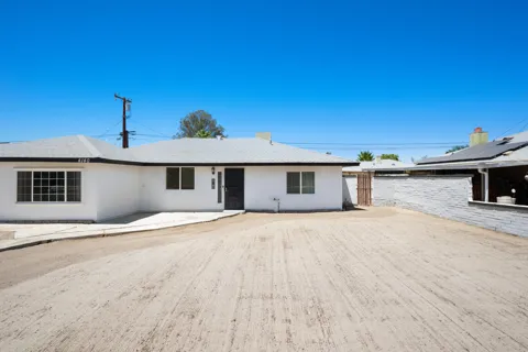 4140 E Calle San Antonio