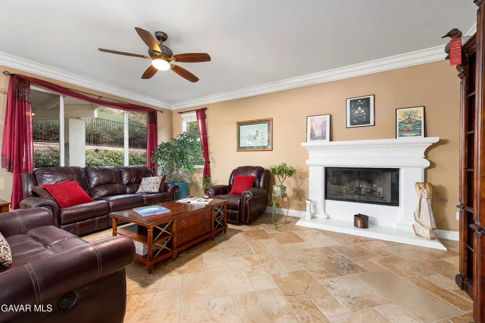 29161 Harmony Way Santa Clarita, CA 91390