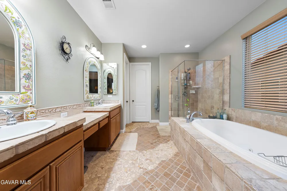 29161 Harmony Way Santa Clarita, CA 91390