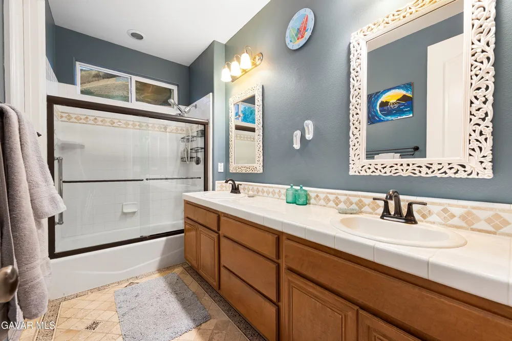 29161 Harmony Way Santa Clarita, CA 91390