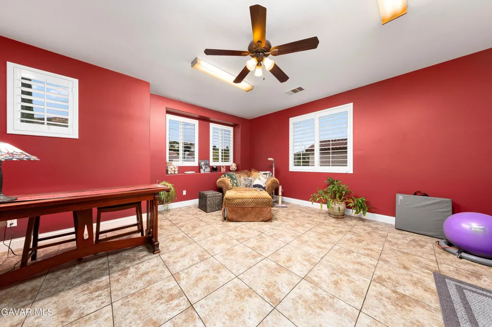 29161 Harmony Way Santa Clarita, CA 91390