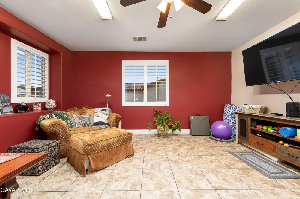 29161 Harmony Way Santa Clarita, CA 91390