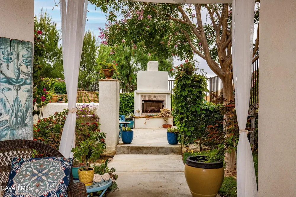 29161 Harmony Way Santa Clarita, CA 91390