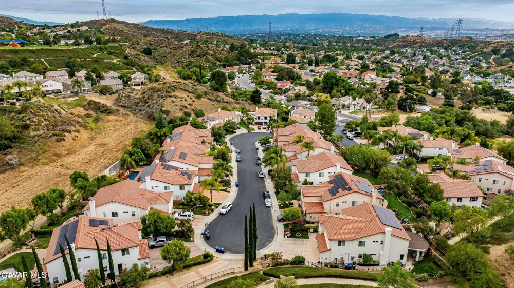 29161 Harmony Way Santa Clarita, CA 91390