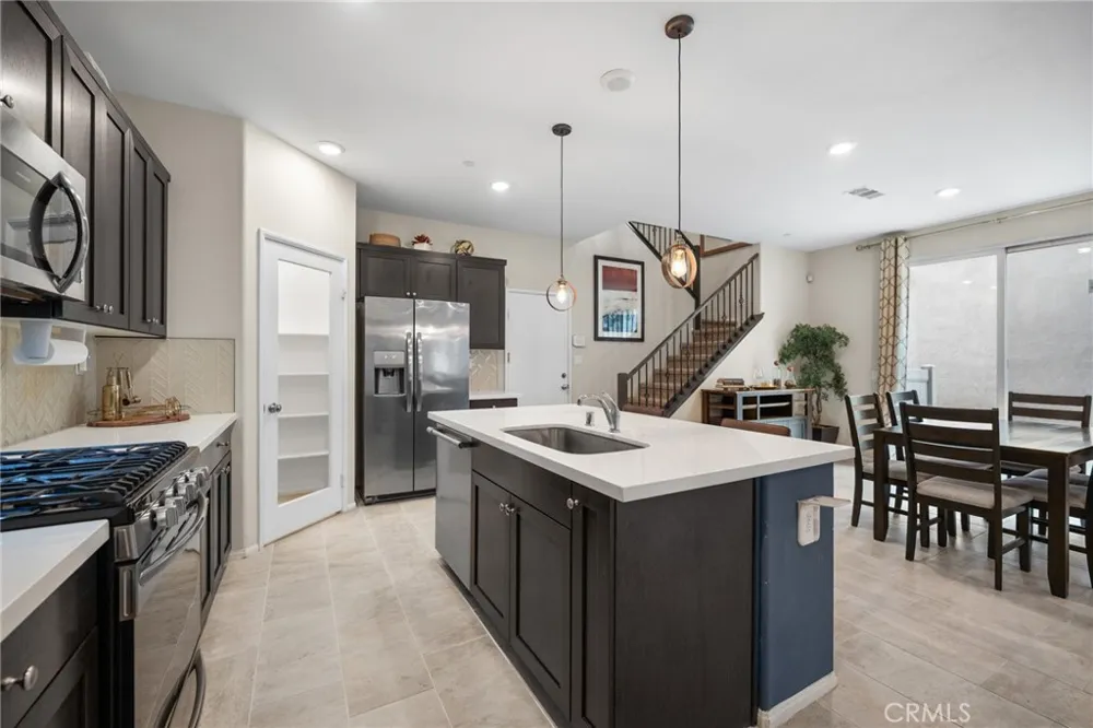 2022 Juniper Colton, CA 92324