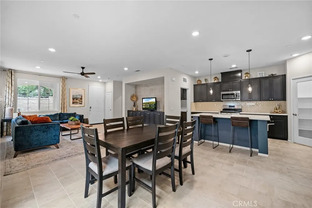 2022 Juniper Colton, CA 92324