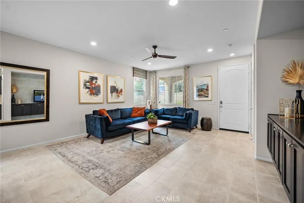 2022 Juniper Colton, CA 92324