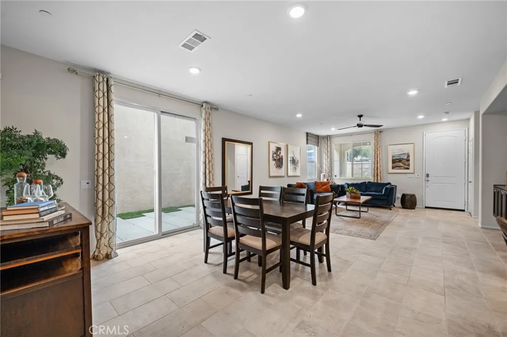 2022 Juniper Colton, CA 92324