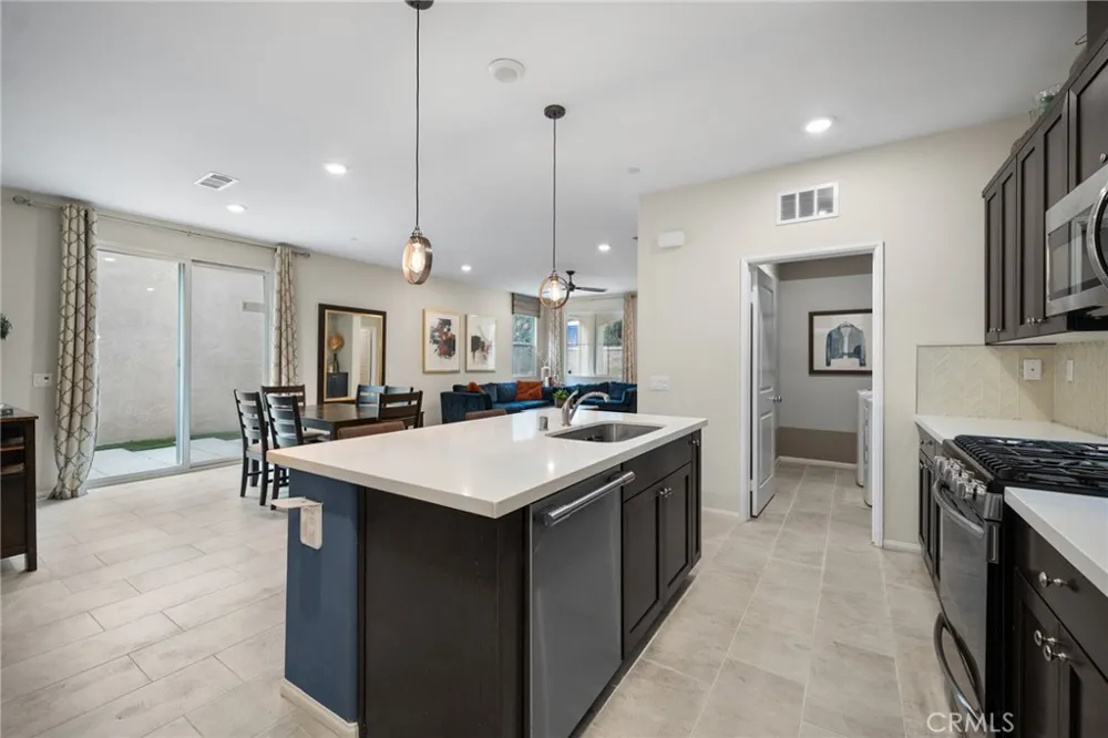 2022 Juniper Colton, CA 92324
