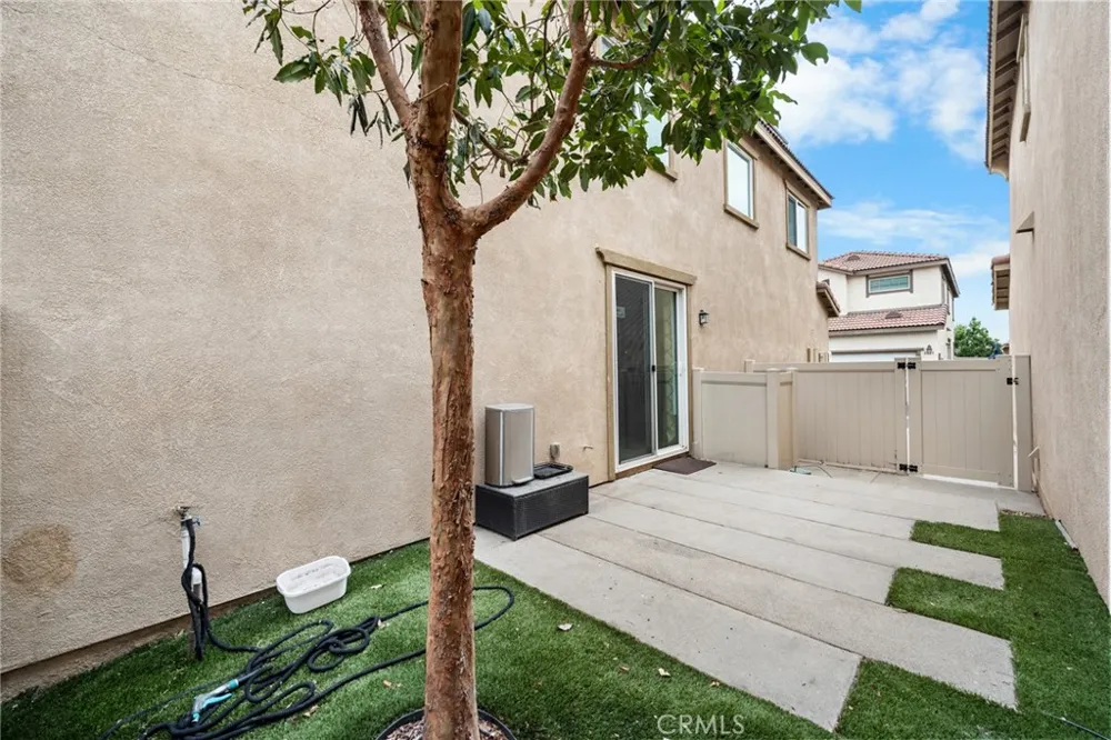 2022 Juniper Colton, CA 92324