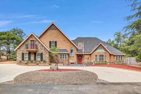 882 Alpine Heights Rd