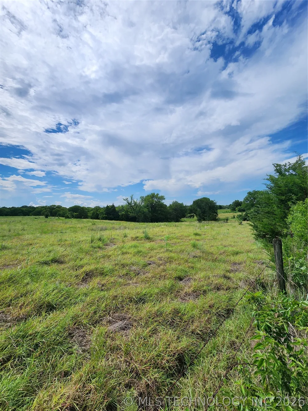 Knobb Road Kingston, OK 73439